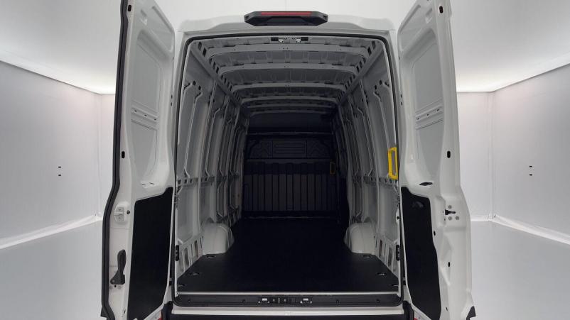 Vente en ligne Iveco Daily Daily III 35S18HA8 4100 3.0 180ch 16m³ au prix de 53 580 €