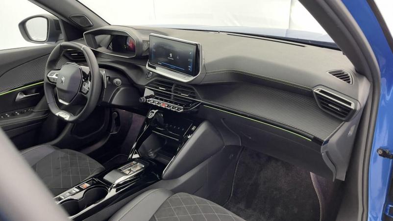 Vente en ligne Peugeot 2008 2008 II 1.2 PureTech 130ch GT EAT8 au prix de 30 410 €