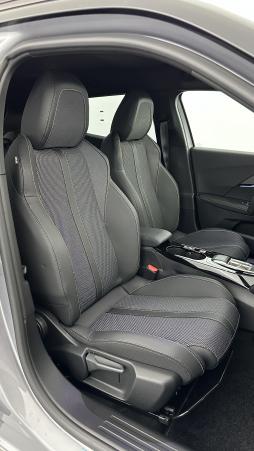 Vente en ligne Peugeot 2008 2008 II 1.2 Hybrid 145 e-DCS6 GT au prix de 28 800 €