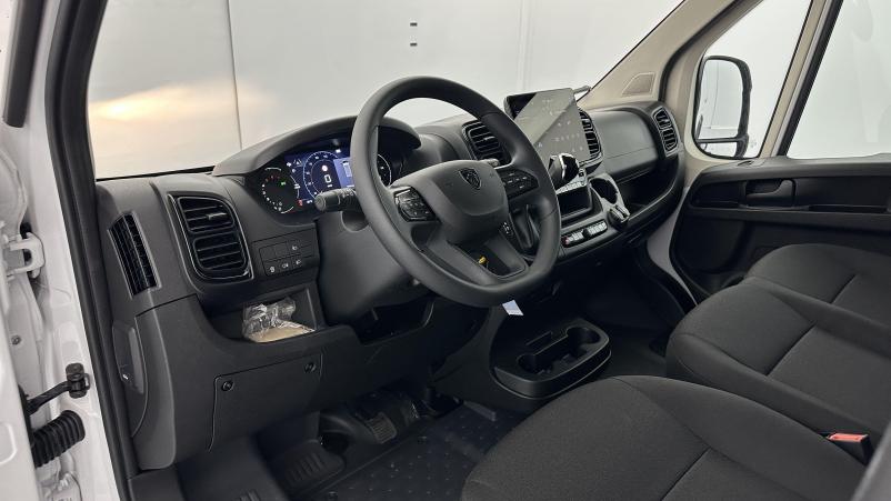 Vente en ligne Peugeot Boxer Fourgon Boxer II L3H2 3.5 MAXI 2.2 140ch BVA8 au prix de 33 780 €