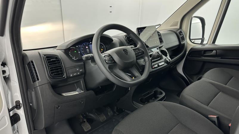 Vente en ligne Peugeot Boxer Fourgon Boxer II L3H2 3.5 MAXI 2.2 140ch au prix de 32 580 €