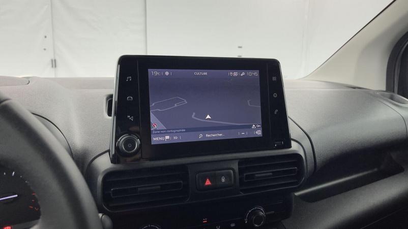 Vente en ligne Fiat Doblo Doblo fourgon III M 650kg BlueHDi 100ch Pack Premium Connect au prix de 23 940 €