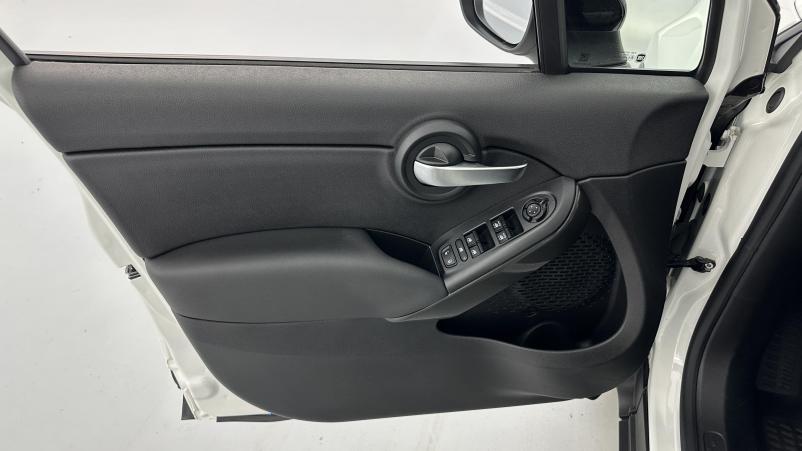 Vente en ligne Fiat 500X 500x 1.5 FireFly Turbo 130ch Pack Confort Style Hybrid DCT7 au prix de 21 000 €