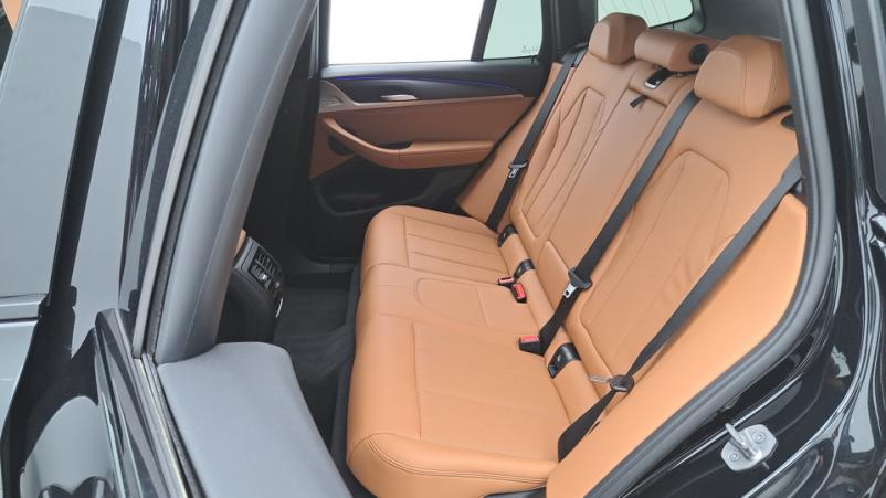 Vente en ligne Bmw X3  20 i 184ch Automatique/8 M sport au prix de 34 820 €