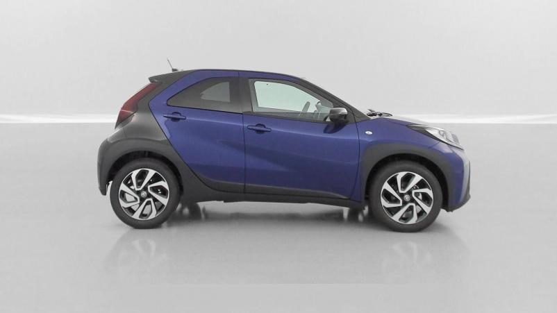Vente en ligne Toyota Aygo Aygo x Aygo X 1.0 VVT-i 72 Design au prix de 17 700 €