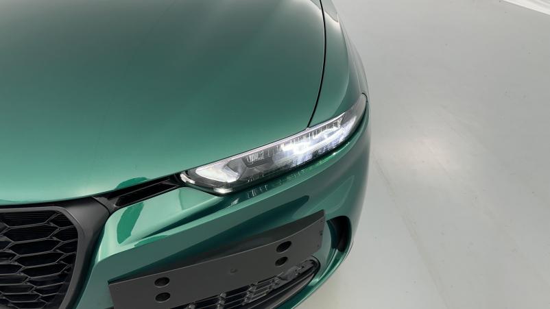 Vente en ligne Alfa Romeo Tonale Tonale 1.5 Hybrid 130ch Sprint TCT7 au prix de 28 910 €