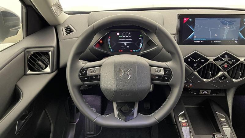 Vente en ligne Ds Ds3 Crossback Ds3 crossback E-Tense Rivoli 136ch au prix de 31 400 €