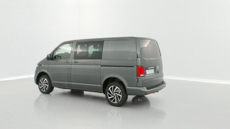 Vente en ligne Volkswagen Transporter Transporter T6.1 PROCAB L1 2.0 TDI 150ch Business Plus DSG7 au prix de 56 100 €