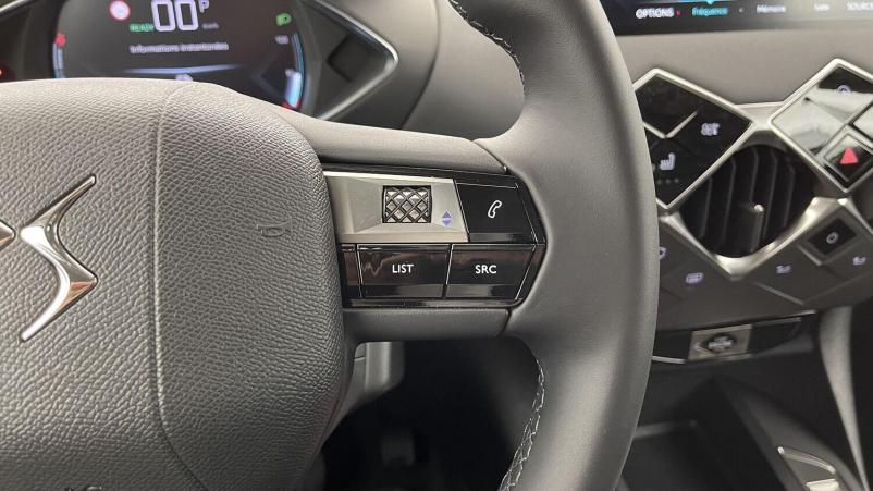 Vente en ligne Ds Ds3 Crossback Ds3 crossback E-Tense Rivoli 136ch au prix de 31 400 €