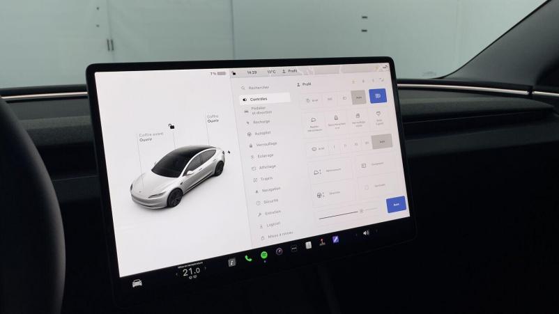 Vente en ligne Tesla Model 3 Model 3 II Standard Propulsion (513km) au prix de 43 400 €