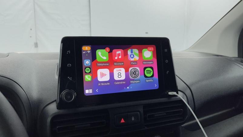 Vente en ligne Fiat Doblo Doblo fourgon III M 650kg BlueHDi 100ch Pack Premium Connect Frigo Lamberet au prix de 38 580 €