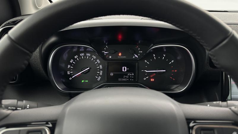 Vente en ligne Citroën C3 Aircross C3 aircross II 1.2 PureTech 110ch Shine au prix de 19 010 €