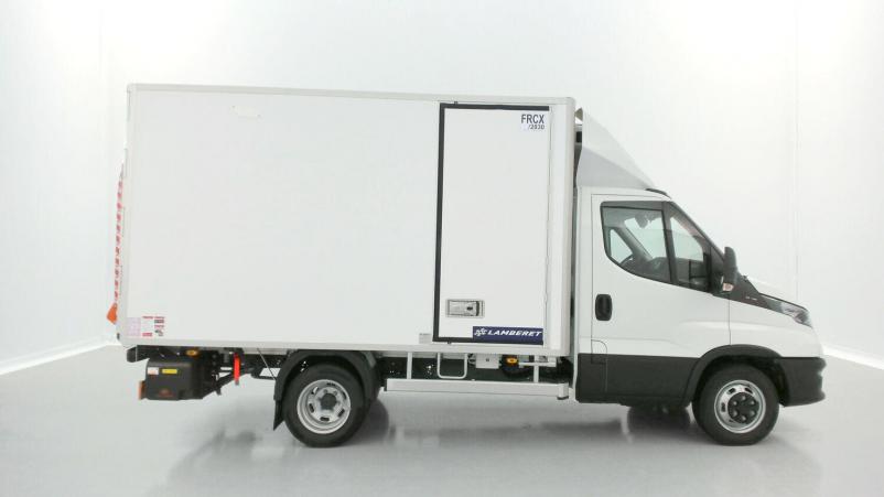 Vente en ligne Iveco Daily Daily III 35C16H 3450 3.0 160ch Frigo Lamberet au prix de 72 560 €