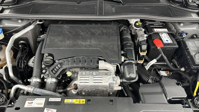 Vente en ligne Peugeot 408 408 1.2 PureTech 130ch GT EAT8 au prix de 27 410 €