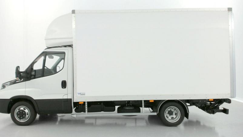 Vente en ligne Iveco Daily Daily III 35C18HA8 4100 3.0 180ch Caisse 20m³ Toutain au prix de 63 710 €