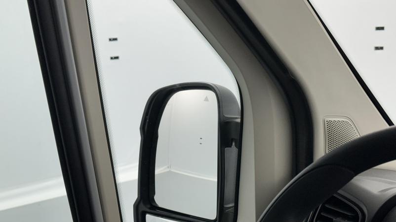 Vente en ligne Fiat Ducato Fourgon Ducato III LH2 3.5 Maxi 180ch H3-Power BVA8 au prix de 42 540 €