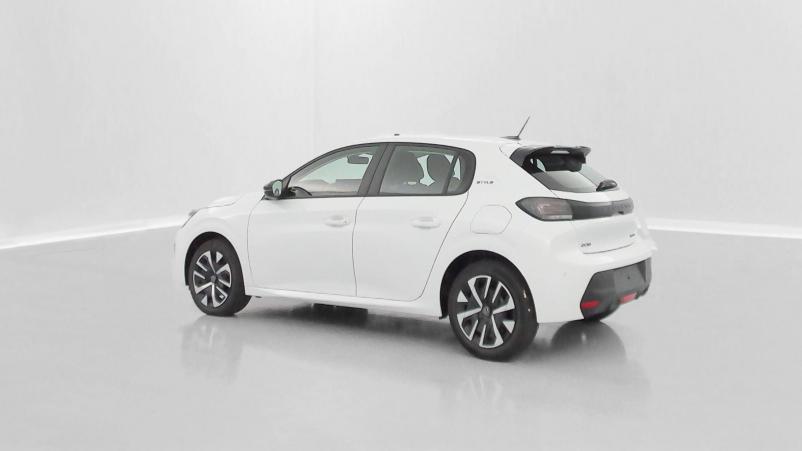 Vente en ligne Peugeot 208 208 II(2) 1.2 Hybrid 100ch Style e-DCS6 au prix de 21 710 €