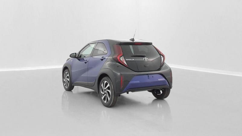 Vente en ligne Toyota Aygo Aygo x Aygo X 1.0 VVT-i 72 Design au prix de 17 700 €