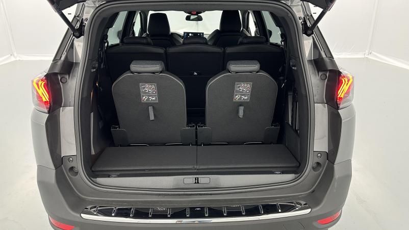 Vente en ligne Peugeot 5008 5008 II 1.5 BlueHDi 130ch Allure Pack EAT8 au prix de 33 000 €