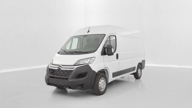 Vente en ligne Citroën Jumper Fourgon Jumper L2H2 35 2.2 BlueHDi 140ch Base au prix de 30 900 €