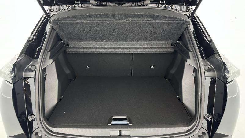Vente en ligne Peugeot 2008 2008 II(2) 1.2 PureTech 130ch GT EAT8 au prix de 26 000 €