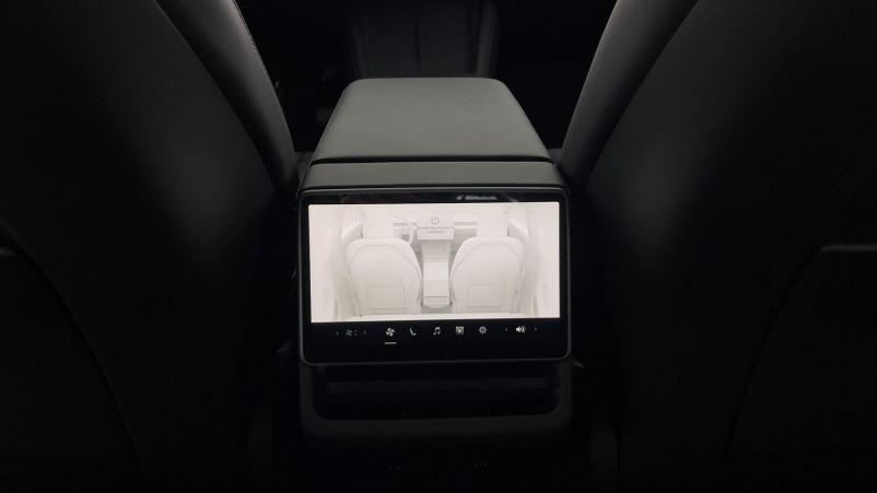 Vente en ligne Tesla Model 3 Model 3 II Standard Propulsion (513km) au prix de 43 400 €