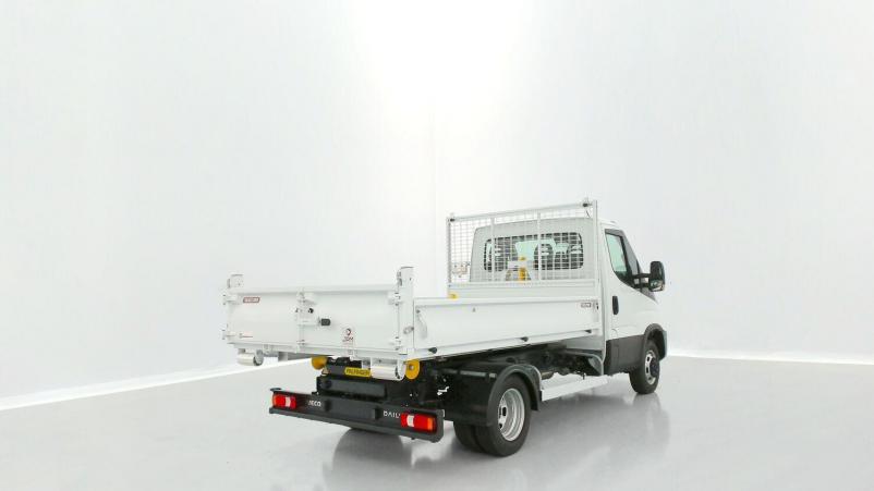 Vente en ligne Iveco Daily Daily III 35C16H 3450 3.0 160ch Q-TOR Ampliroll Palfinger au prix de 66 780 €