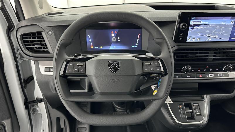 Vente en ligne Peugeot Expert Expert III M 2.0 BlueHDi 145ch EAT8 au prix de 31 380 €