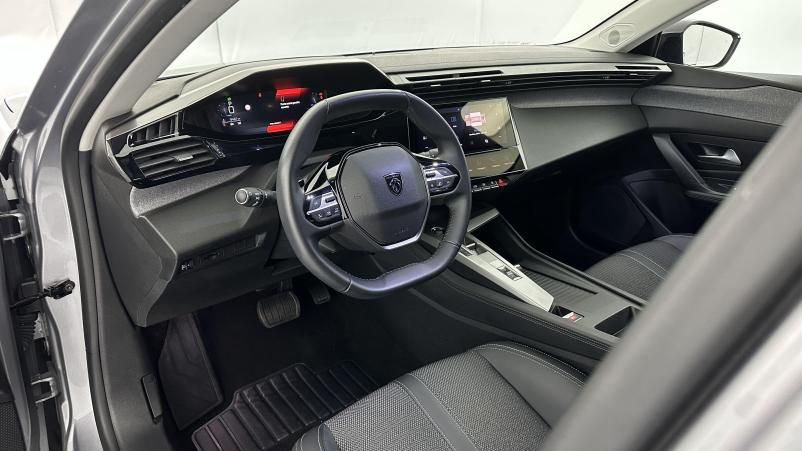 Vente en ligne Peugeot 308 308 1.2 PureTech 130ch Allure EAT8 au prix de 23 400 €