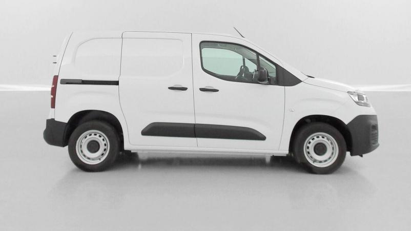 Vente en ligne Fiat Doblo Doblo fourgon III M 650kg BlueHDi 100ch Pack Premium Connect Frigo Lamberet au prix de 38 580 €