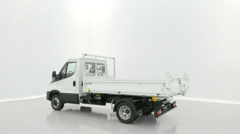 Vente en ligne Iveco Daily Daily III 35C16H 3450 3.0 160ch Q-TOR Ampliroll Palfinger au prix de 66 780 €
