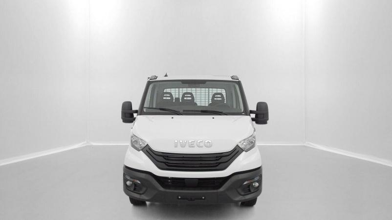 Vente en ligne Iveco Daily Daily III 35C16H 3.0 3450 160ch Tri-Benne JPM au prix de 53 740 €
