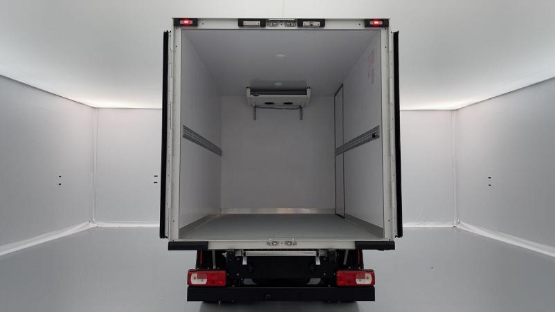Vente en ligne Volkswagen Crafter Crafter cc 35 L3 RJ 2.0 TDI 163ch Business BVA Frigo Lamberet au prix de 64 500 €