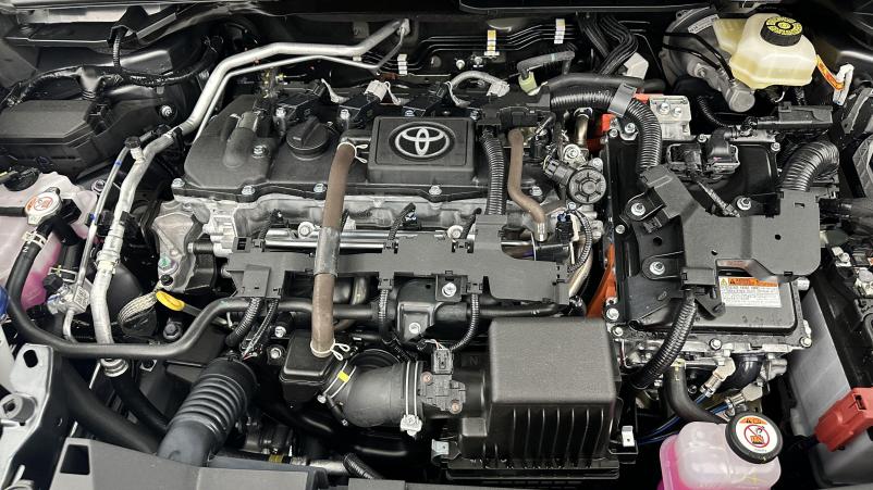 Vente en ligne Toyota C-HR C-hr II 1.8 Hybrid 140ch Design au prix de 31 700 €