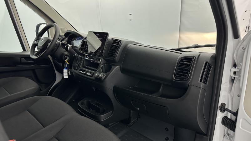 Vente en ligne Peugeot Boxer Fourgon Boxer II L3H2 3.5 MAXI 2.2 140ch BVA8 au prix de 33 780 €