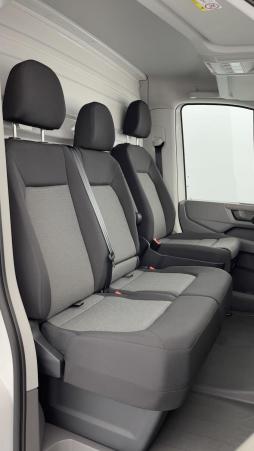 Vente en ligne Volkswagen Crafter Crafter cc 35 L4 RJ 2.0 TDI 163ch Business BVA 20m³ Trouillet au prix de 58 500 €