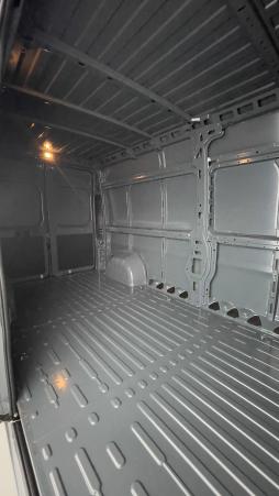 Vente en ligne Fiat Ducato Fourgon Ducato III LH2 3.5 Maxi 180ch H3-Power Pack Premium Connect BVA8 au prix de 42 540 €