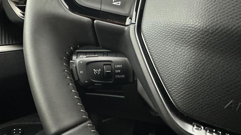 Vente en ligne Peugeot 5008 5008 III 1.2 PureTech 130ch Active Pack au prix de 29 400 €
