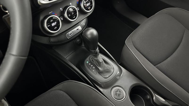 Vente en ligne Fiat 500X 500x 1.5 FireFly Turbo 130ch Pack Confort Style Hybrid DCT7 au prix de 21 500 €