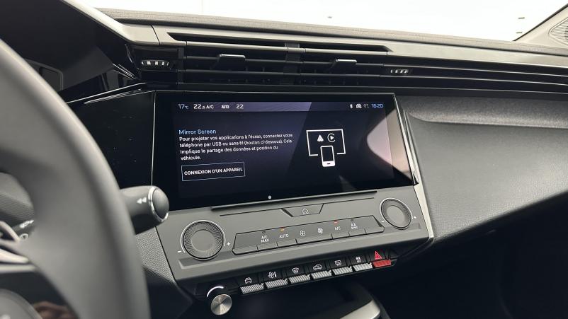 Vente en ligne Peugeot 308 308 III 1.5 BlueHDi 130ch Allure EAT8 au prix de 27 410 €