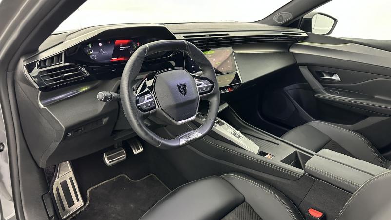 Vente en ligne Peugeot 408 408 1.2 PureTech 130ch GT EAT8 au prix de 27 410 €