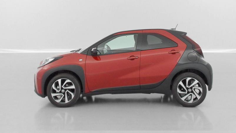 Vente en ligne Toyota Aygo Aygo x Aygo X 1.0 VVT-i 72 Design au prix de 17 700 €