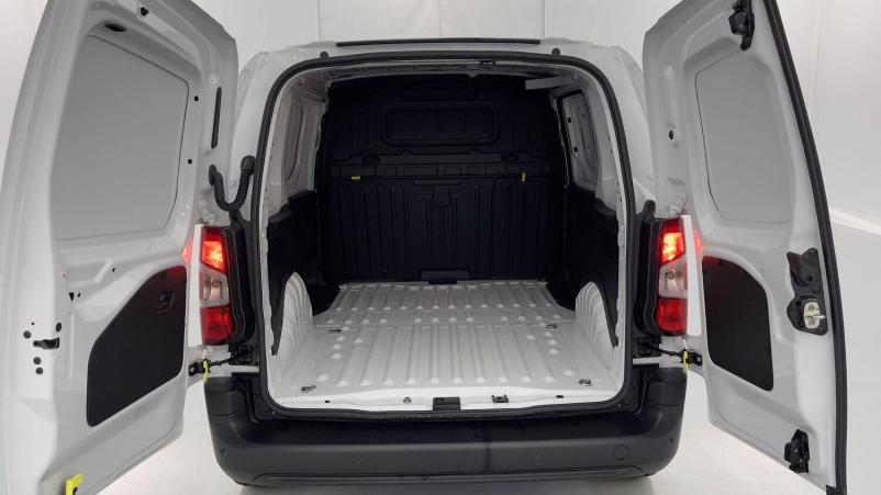 Vente en ligne Fiat Doblo Doblo fourgon III M 650kg BlueHDi 100ch Pack Premium Connect Frigo Lamberet au prix de 38 580 €
