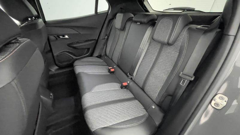 Vente en ligne Peugeot 2008 2008 II(2) 1.2 PureTech 100 Allure au prix de 23 000 €