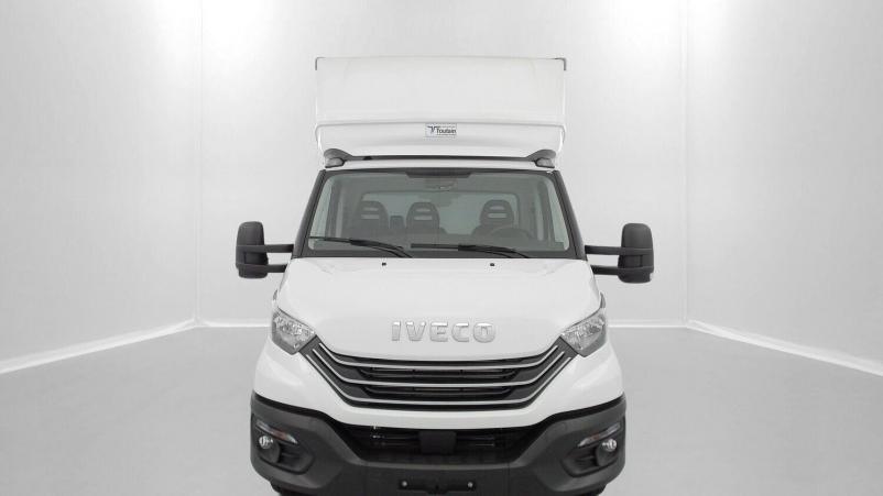 Vente en ligne Iveco Daily Daily III 35C18HA8 4100 3.0 180ch Caisse 20m³ Toutain au prix de 63 710 €