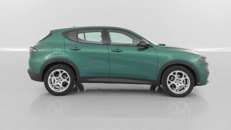 Vente en ligne Alfa Romeo Tonale Tonale 1.5 Hybrid 130ch Sprint TCT7 au prix de 28 910 €