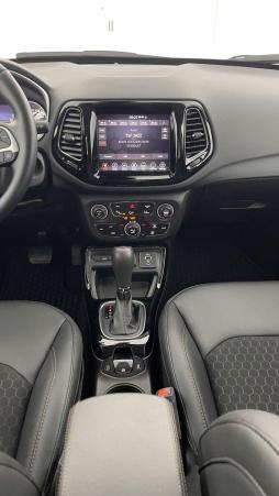 Vente en ligne Jeep Compass Compass II 1.3 GSE T4 150ch Limited BVR6 au prix de 23 210 €