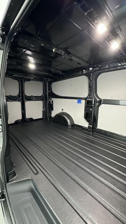 Vente en ligne Ford Transit Custom Transit custom II 320 L2H1 2.0 Ecoblue 170ch Limited BVA8 au prix de 45 180 €