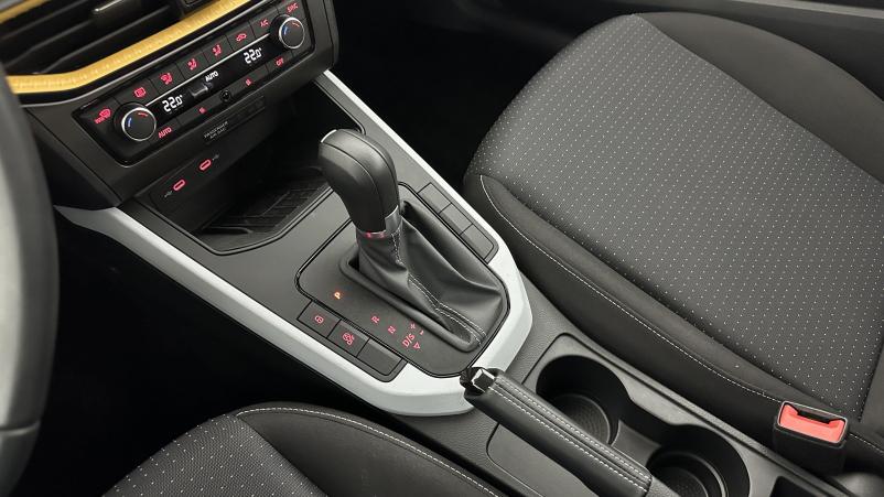 Vente en ligne Seat Arona Arona 1.0 TSI 110ch Style DSG7 au prix de 21 800 €