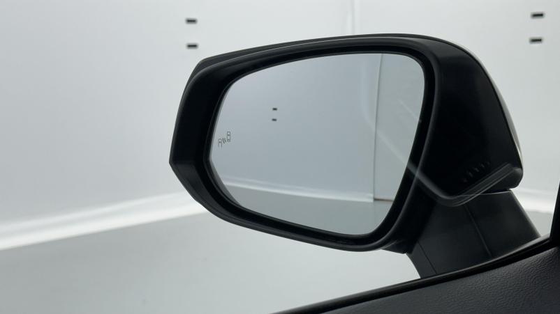 Vente en ligne Toyota RAV4 Rav4 V 2.5 Hybride 218ch 30 Years 2WD au prix de 38 400 €